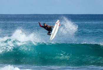 Explore surfing with best surfing bathing suits