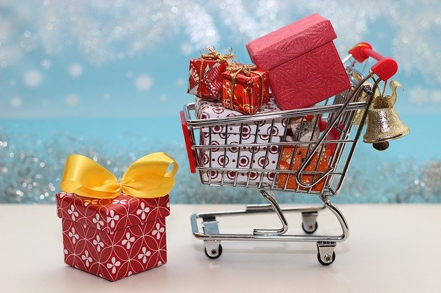 Read more about the article A Guide to Gift-Buying During Lockdown