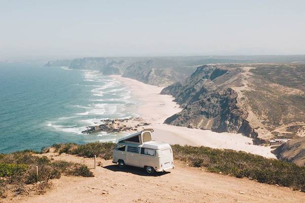 Read more about the article 4 Reasons to Try Vanlife in Portugal Right Now!