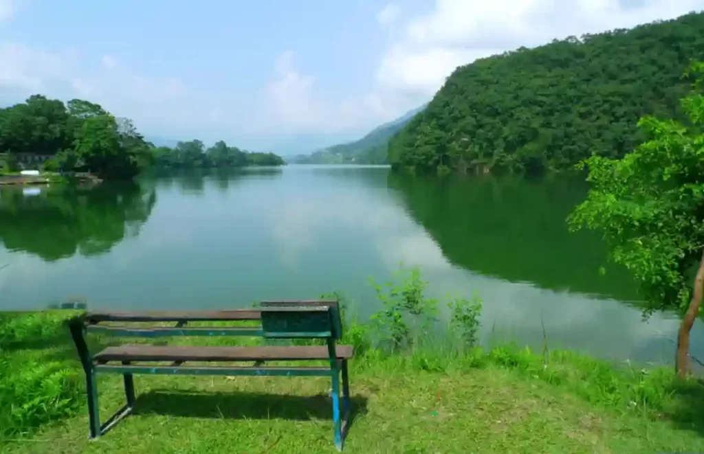 Best Picnic Spot Near Water in India